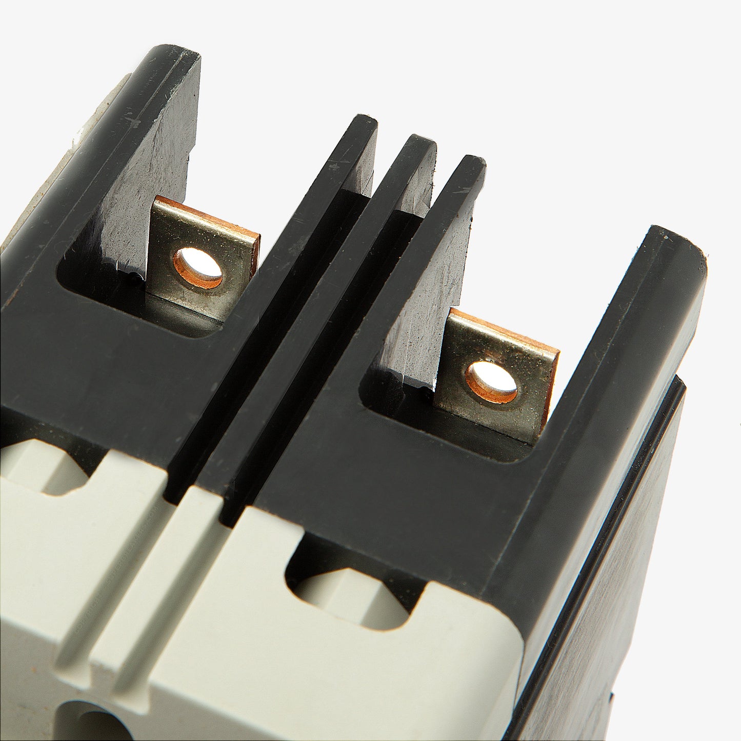 Eaton Cutler-Hammer PDG22G0015TFFJ - Angle View